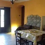 Podere I Casaloni - La Casa Nel Bosco *