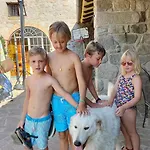 Podere I Casaloni - La Casa Nel Bosco Torniella