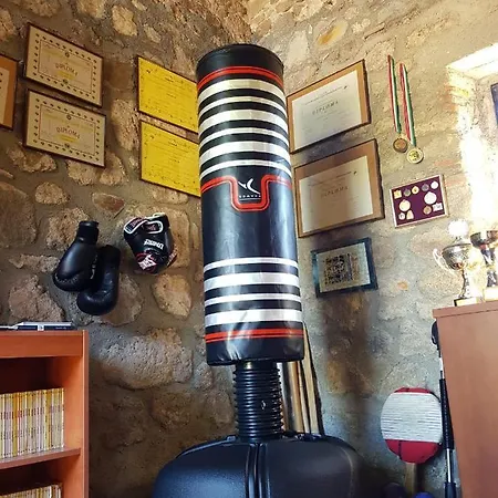 Podere I Casaloni - La Casa Nel Bosco * Torniella