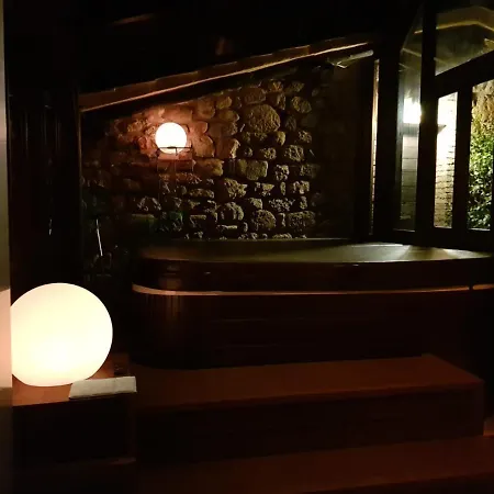 Podere I Casaloni - La Casa Nel Bosco * Torniella