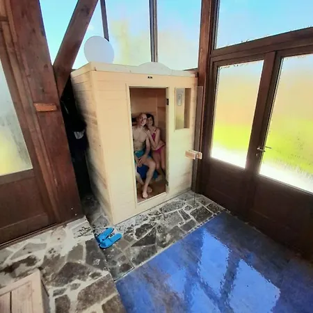 Podere I Casaloni - La Casa Nel Bosco * Torniella
